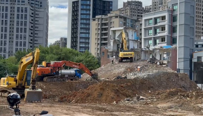 桃園房屋拆除工程費用?, 桃園民宅拆除, 桃園辦公室拆除, 桃園工廠拆除, 桃園建築物拆除, 桃園拆除工程, 桃園建物拆除, 桃園舊屋拆除費用?, 桃園樓房拆除, 桃園老舊房屋拆除, 桃園建築拆除, 桃園拆除工程, 
						桃園挖土機拆除, 挑園怪手拆除工程推薦, 桃園房屋拆除, 桃園拆除房屋, 桃園拆房子, 桃園拆除廠房